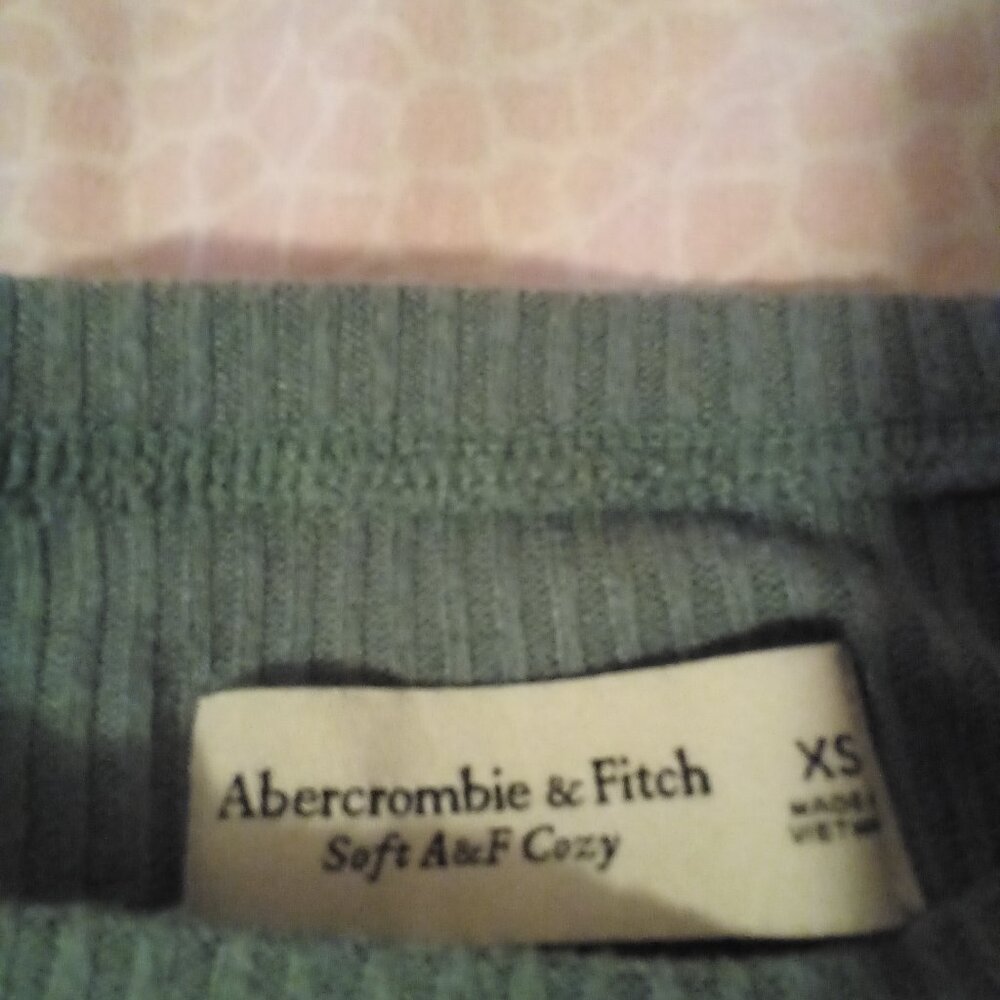 vintage Abercrombie long sleeve